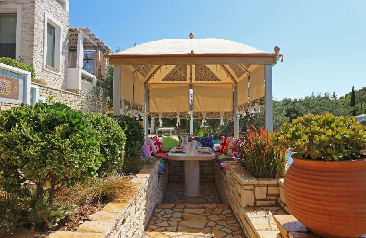 Opera House Paxos 호텔 가이오스 외부 사진